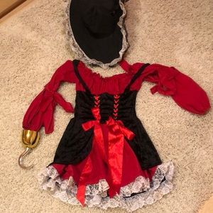Pirate Halloween costume in size M